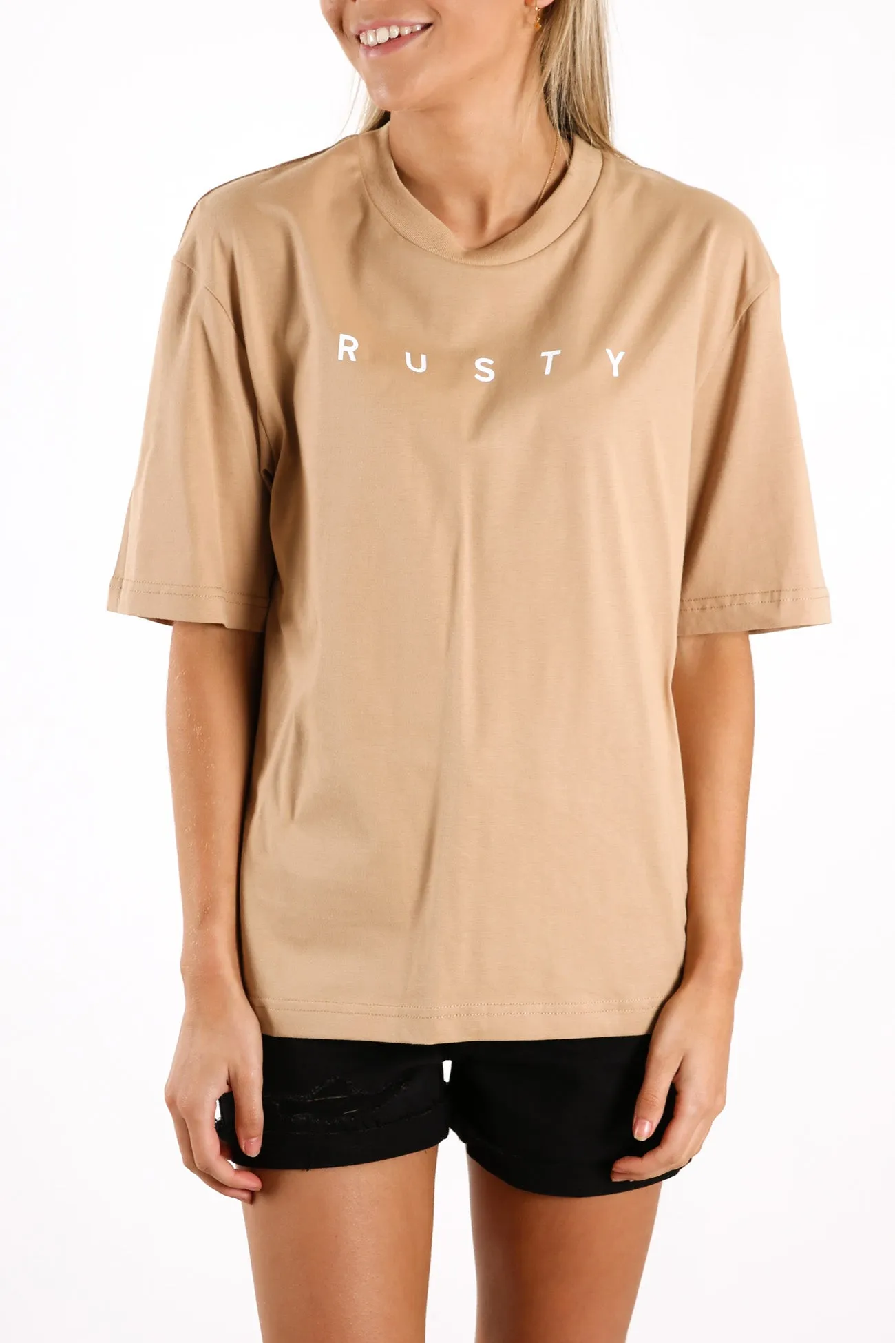 Carmen Tee Clay