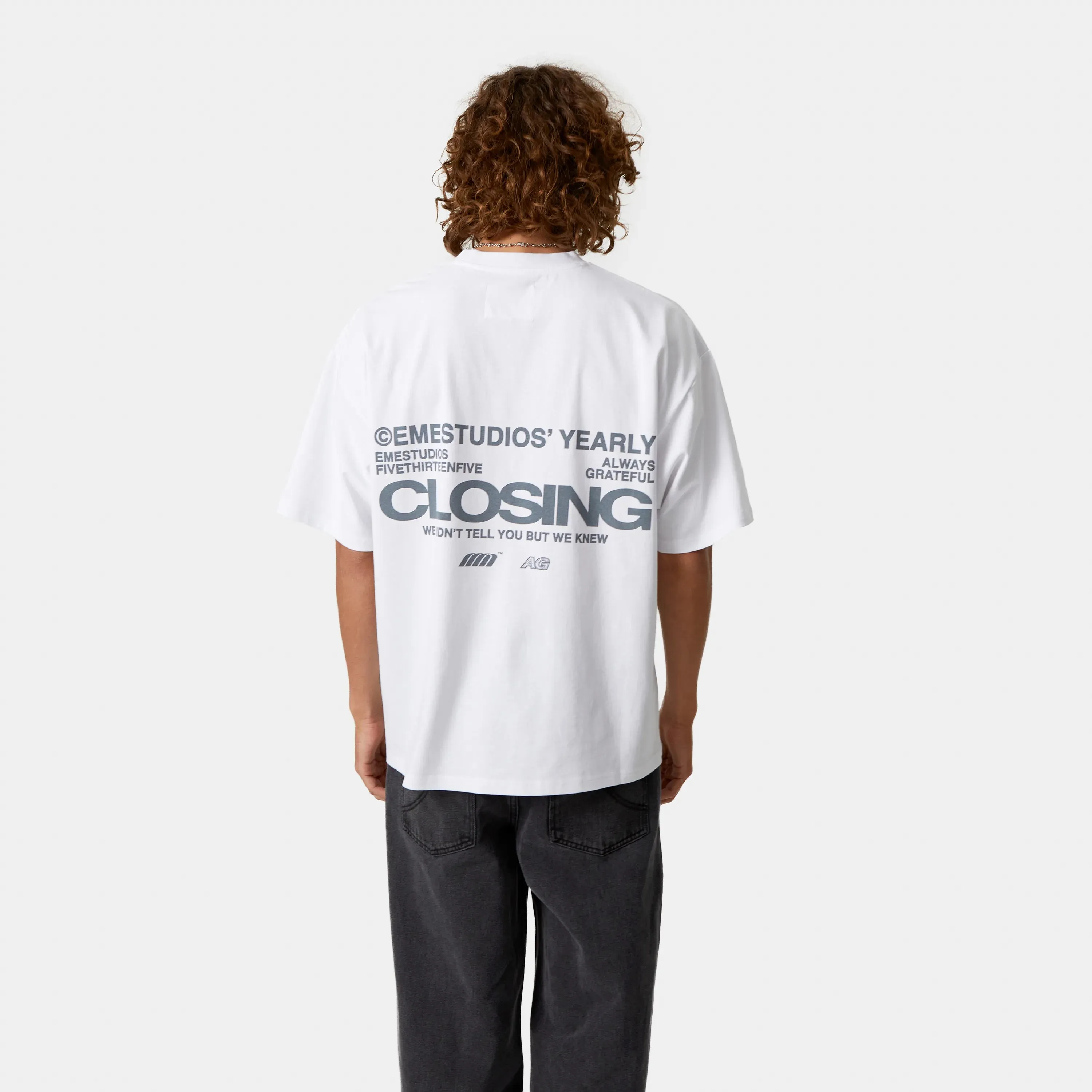 Closing Pearl Oversized Tee