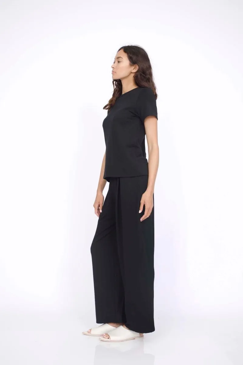 Everyday Tee in Black