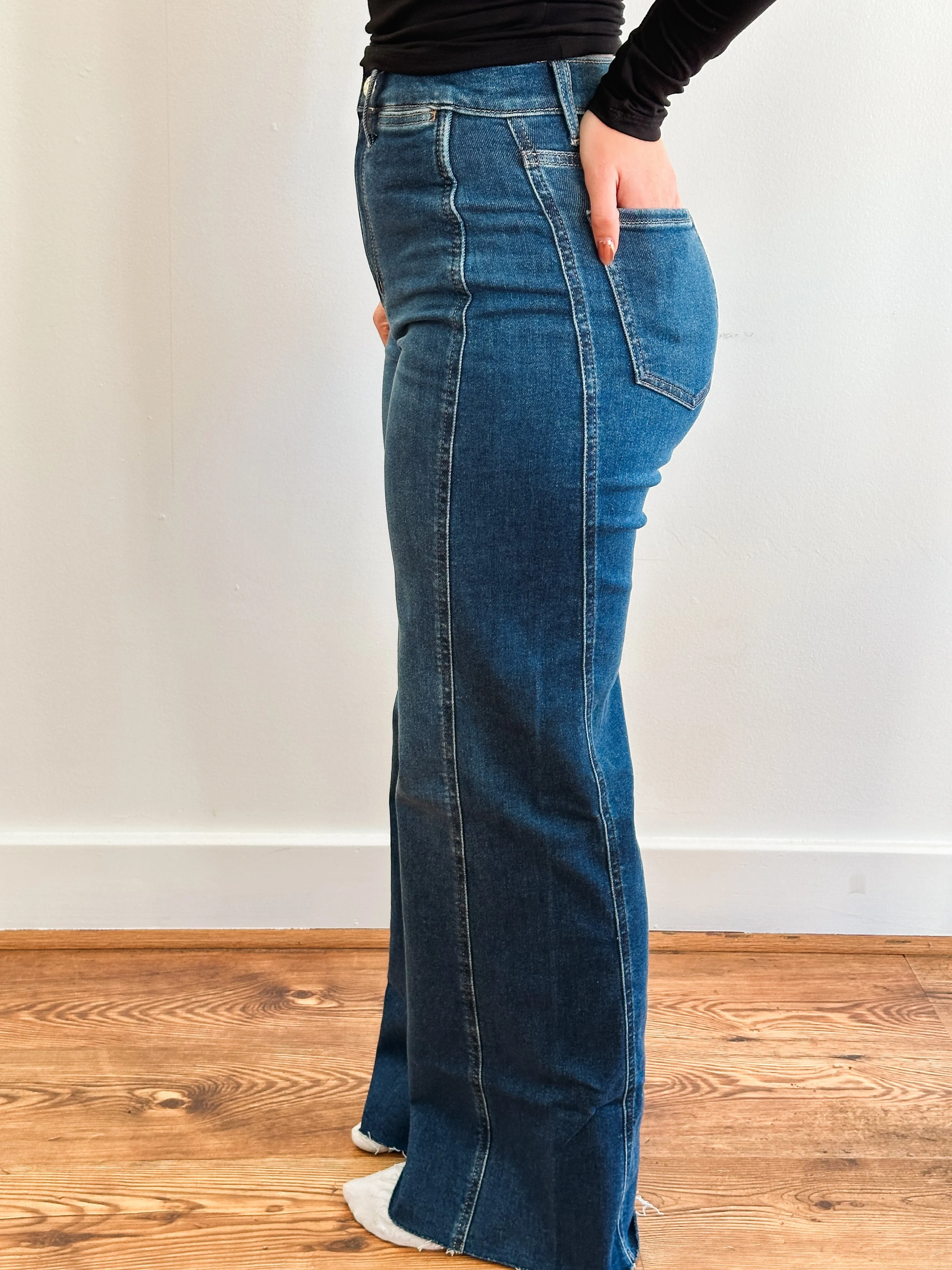 Far Out With Seaming In Waterfall