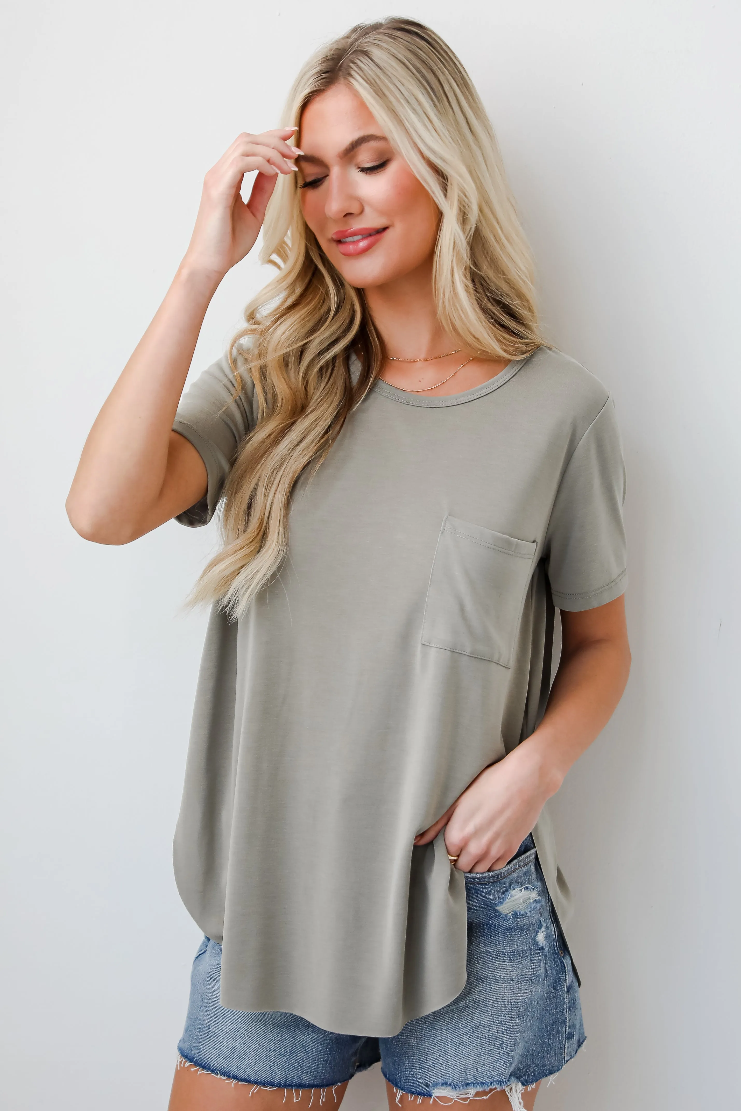 FINAL SALE - Sarah Everyday Pocket Tee