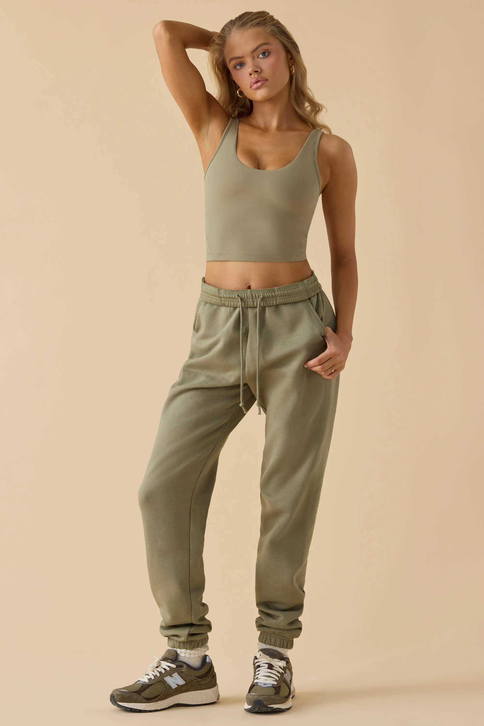 Mid-Rise Joggers in Soft Olive