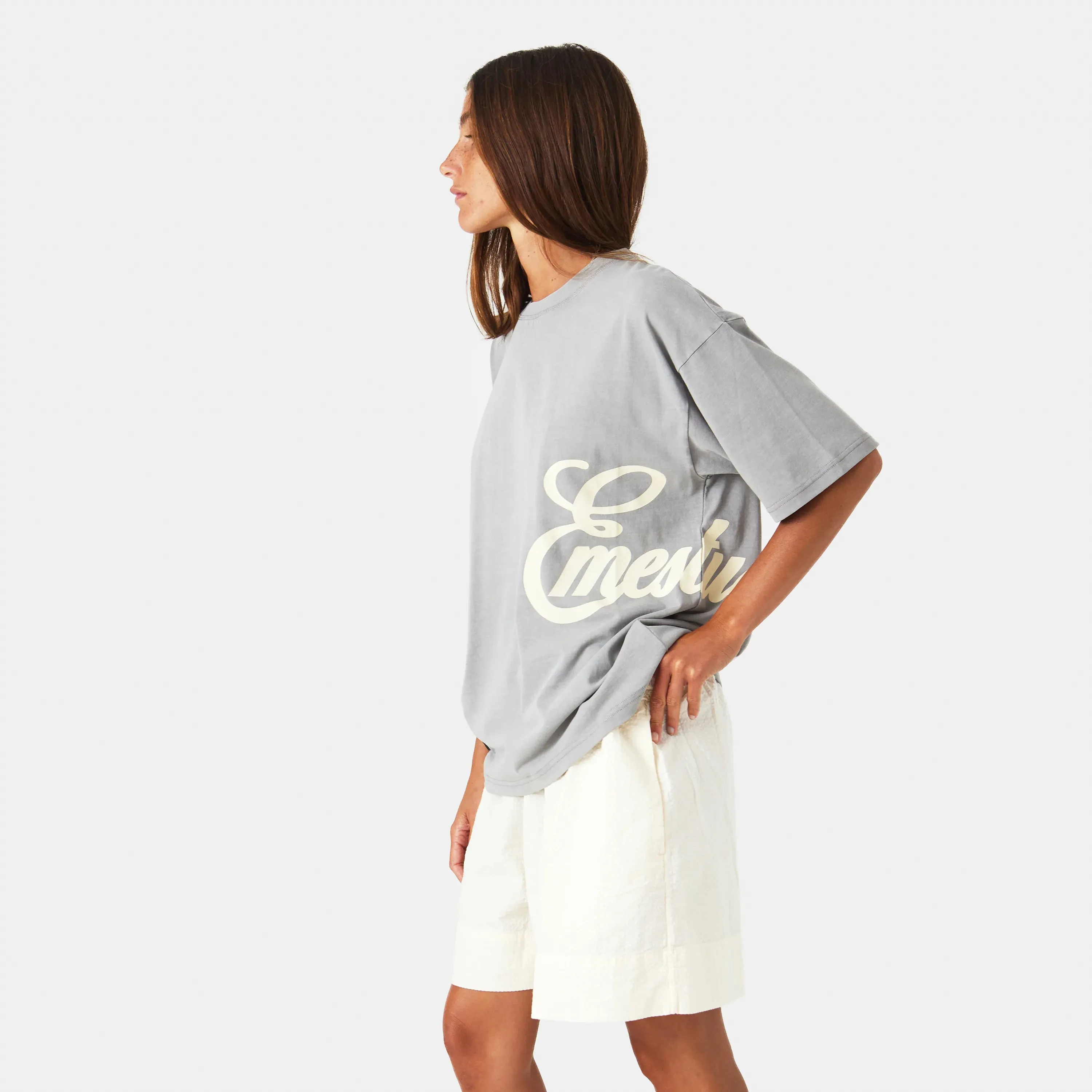 Side Hug Pebble Oversized Tee