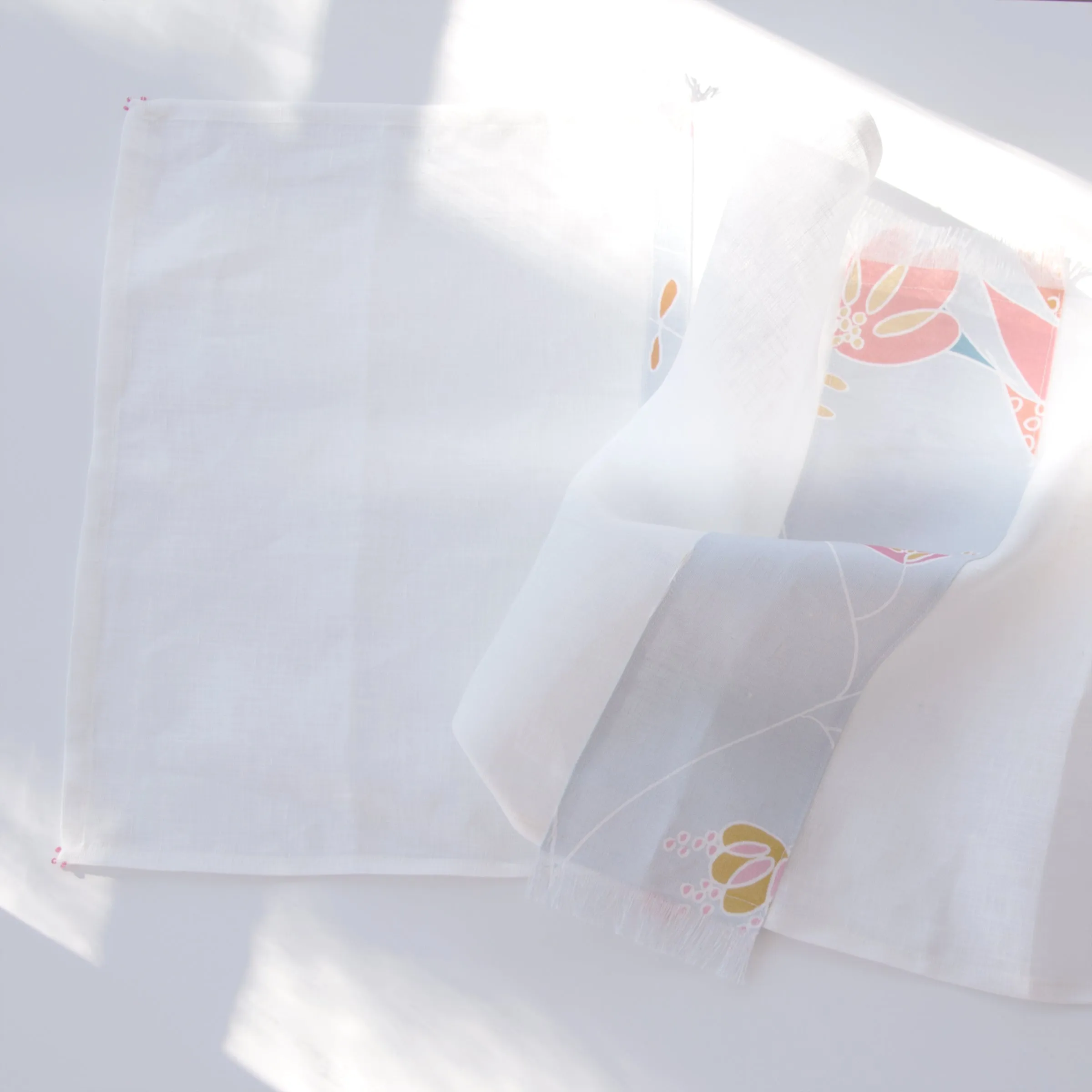table linen, Brigitte, sheer, with fringe and beads