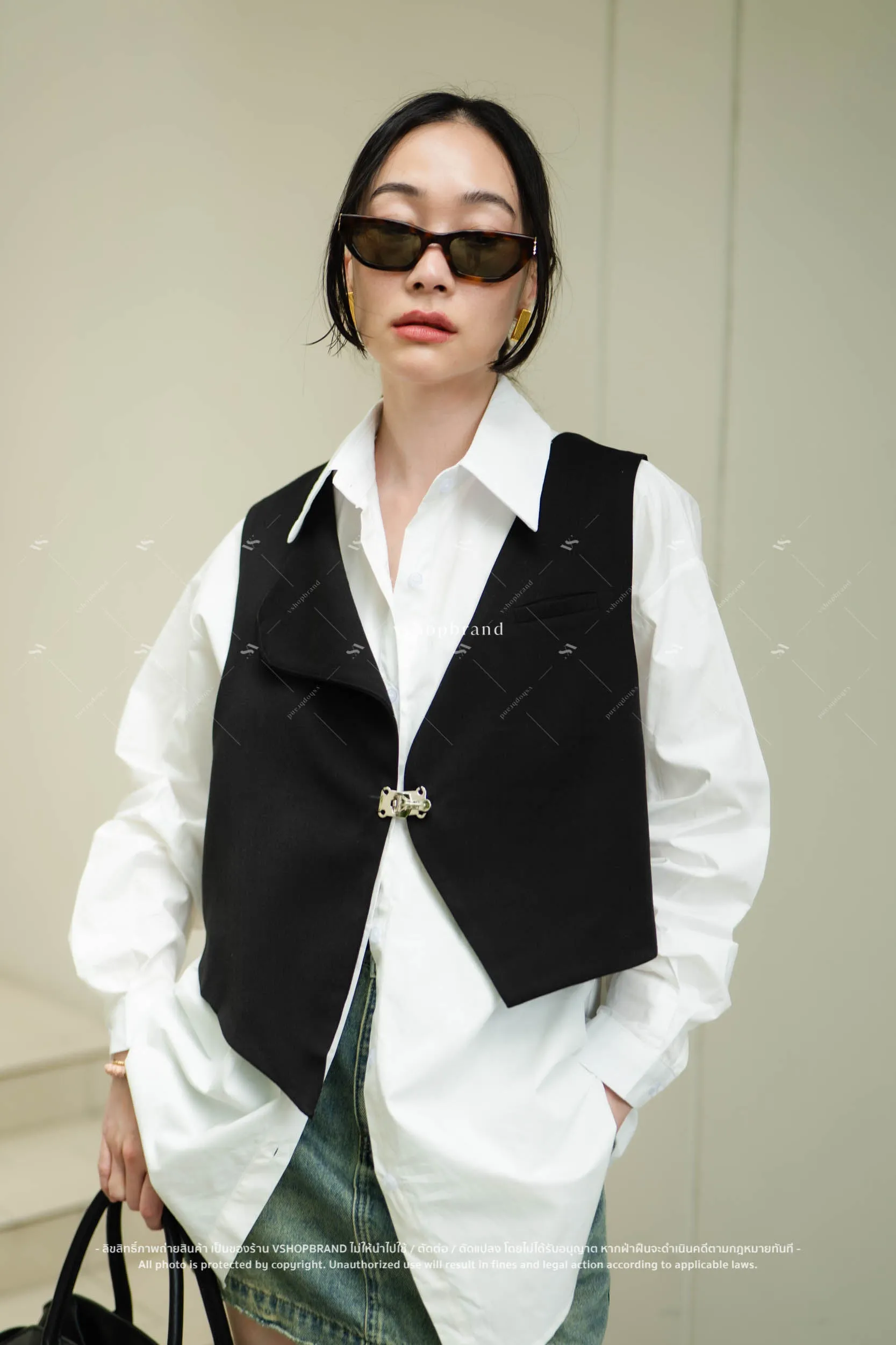 The Diva shirt and vest Black